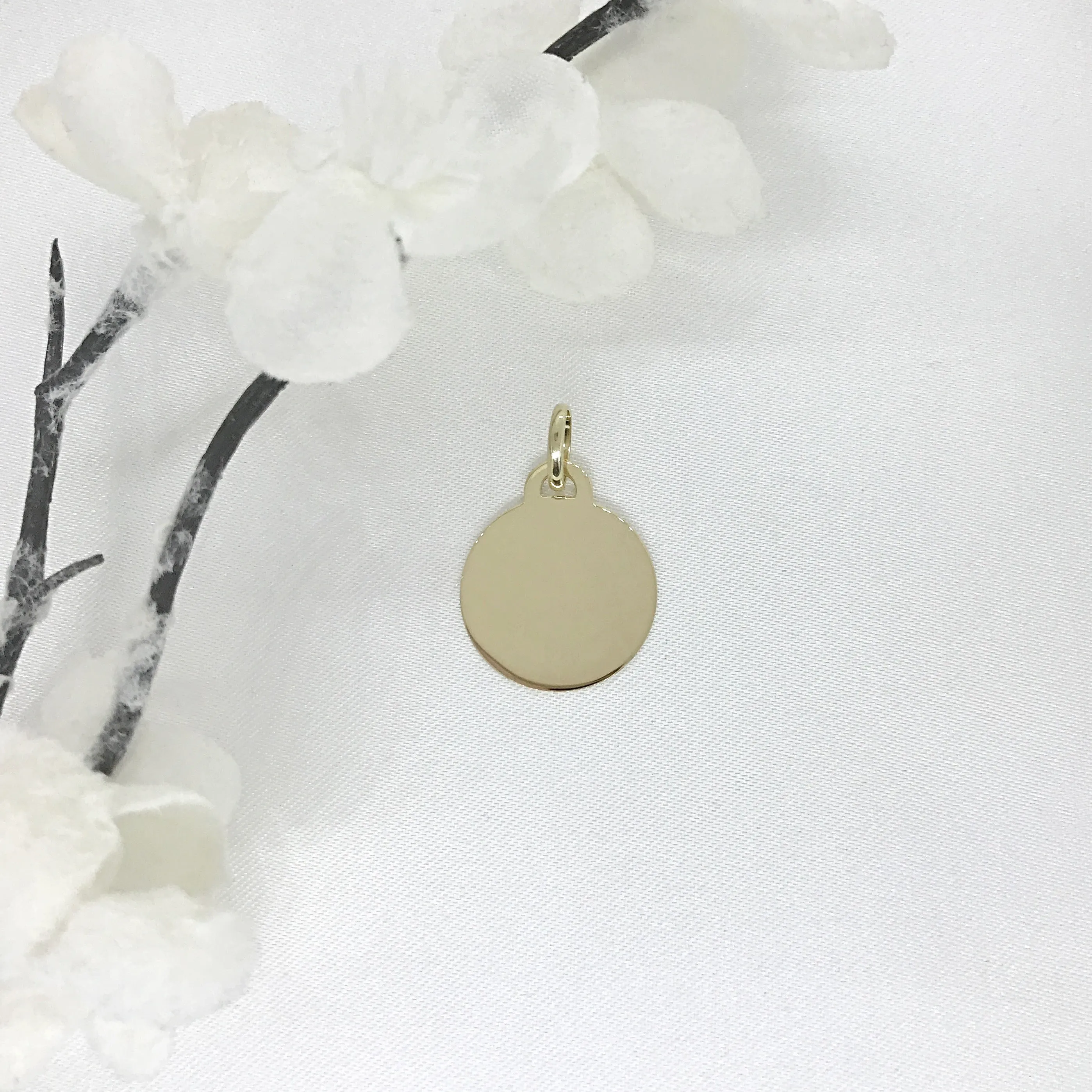 10k Gold Circle Pendant