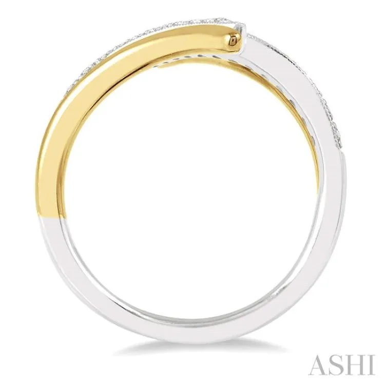 1/6 Ctw Forked Two Tone Open Shank Round Cut Diamond Fashion Ring in 10K White and Yellow Gold