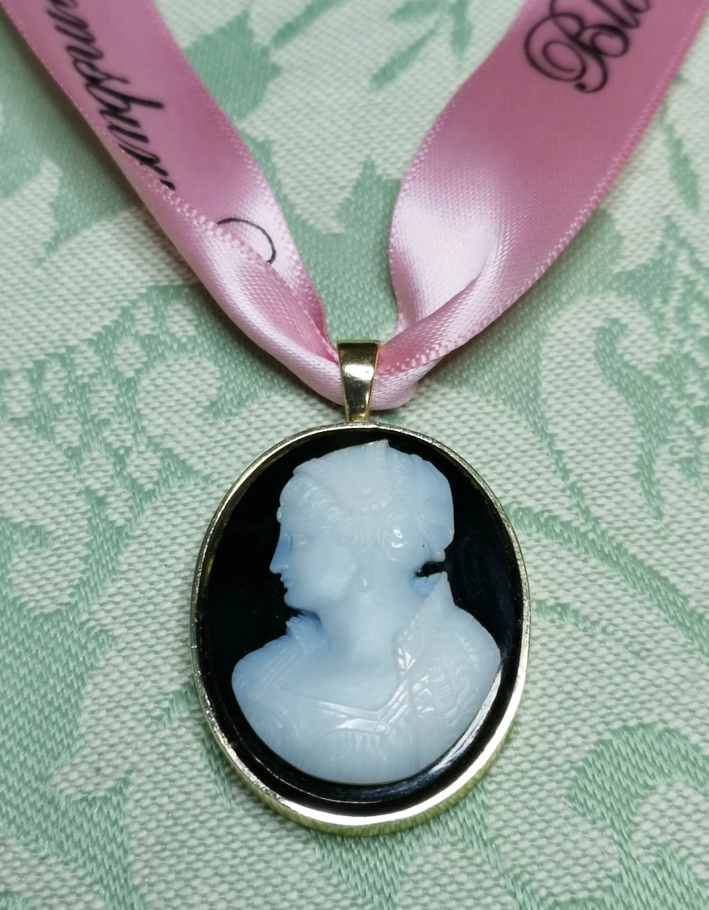 Antique Victorian Reimagined Sardonyx Cameo Pendant 18k Gold