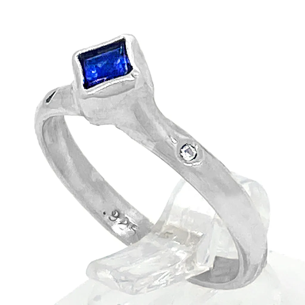 Ceylon Sapphire & Diamonds Ring (size 8)