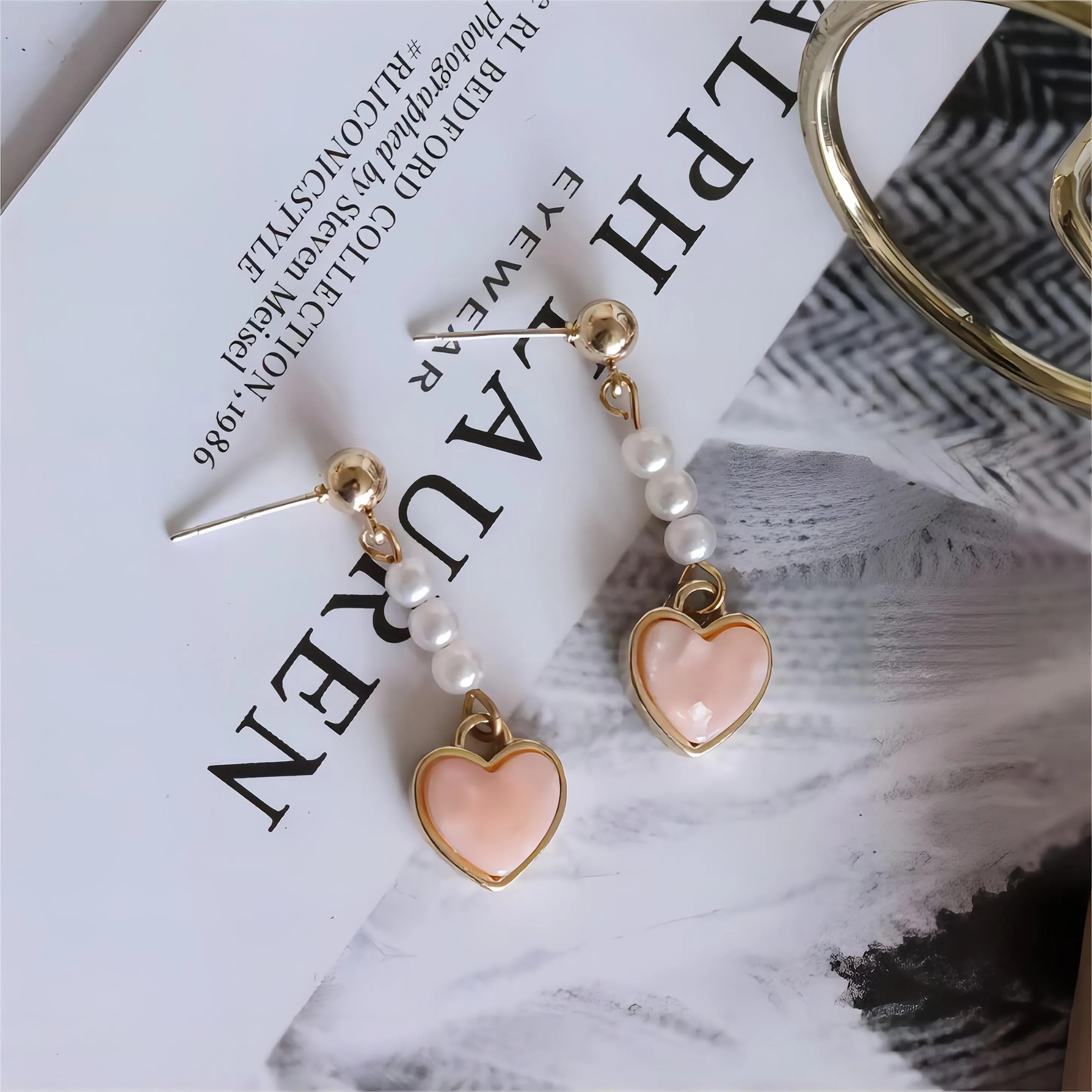 Chic Sweet Pearl Heart Dangle Earrings