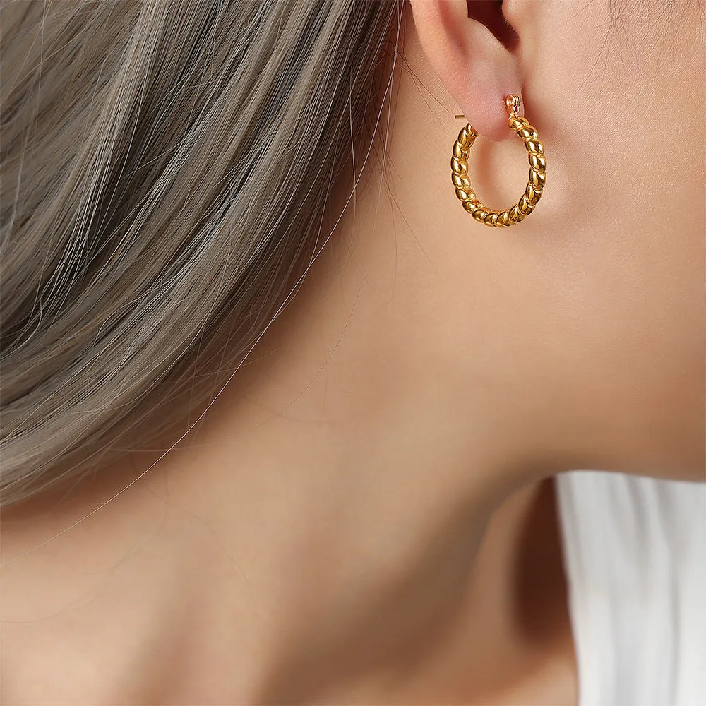 Chic Twisted Gold-Plated Geometric Earrings - Planderful Everyday Genie Collection