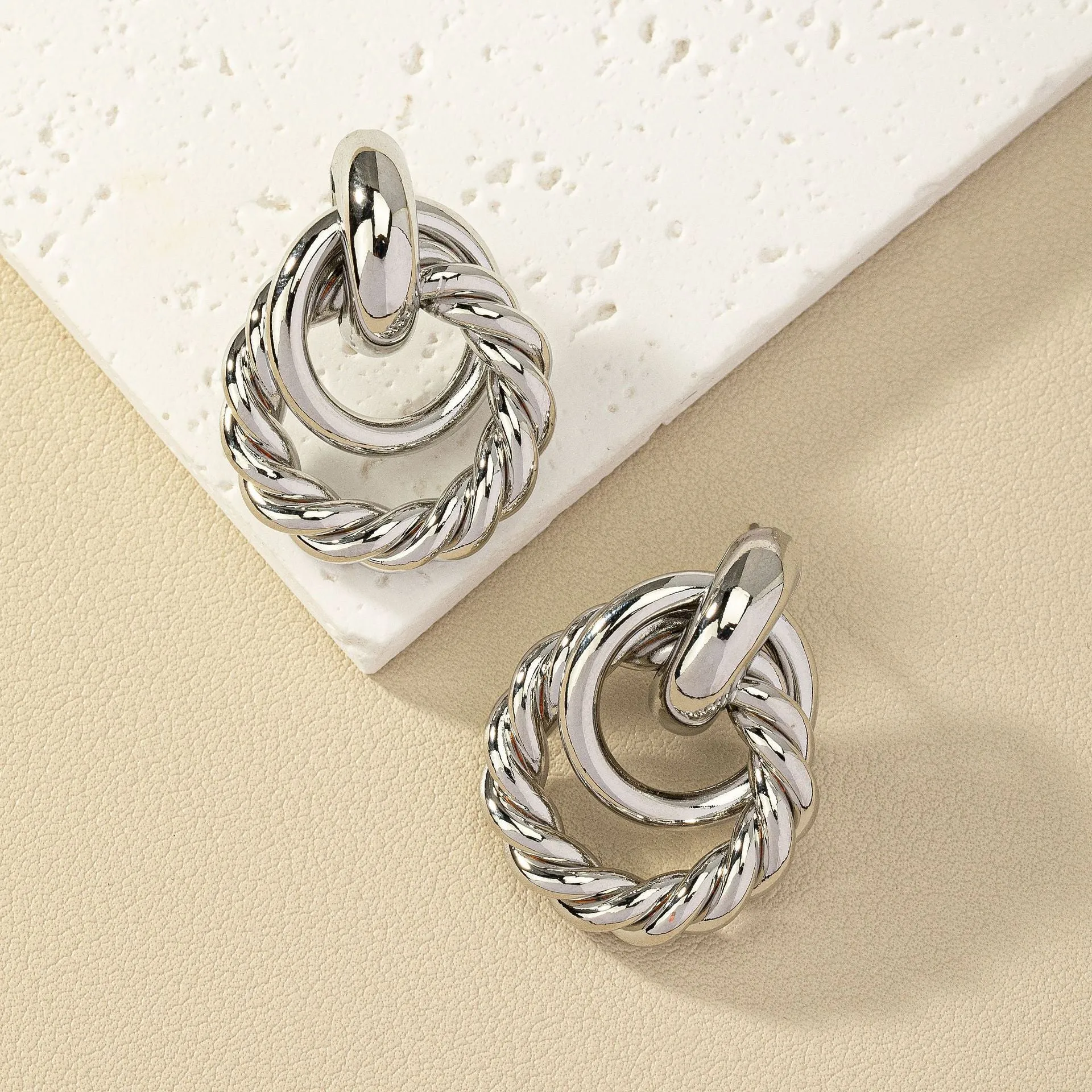 Chic Vienna Verve Metal Earrings with Unique Winding Design