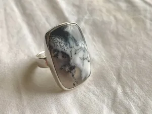 Dendritic agate Akoni Ring - Large Rectangle (US 7.5)