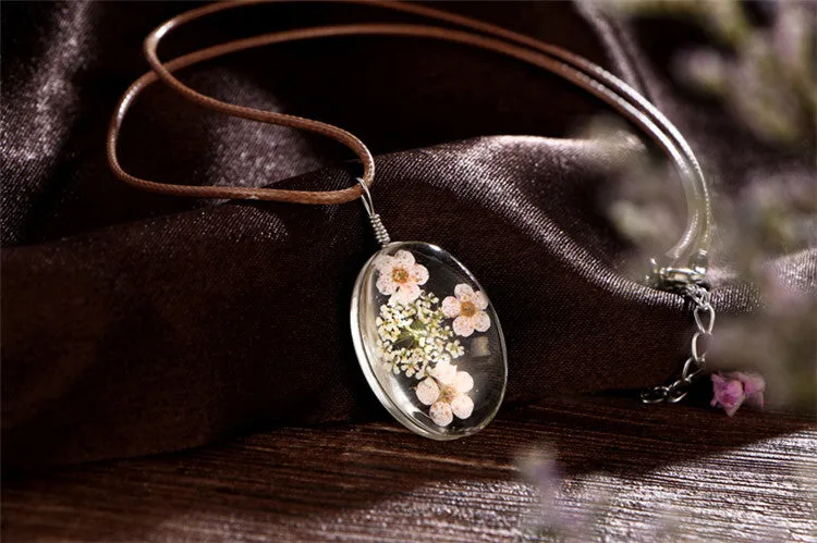 Dried Flower Pendant Necklaces