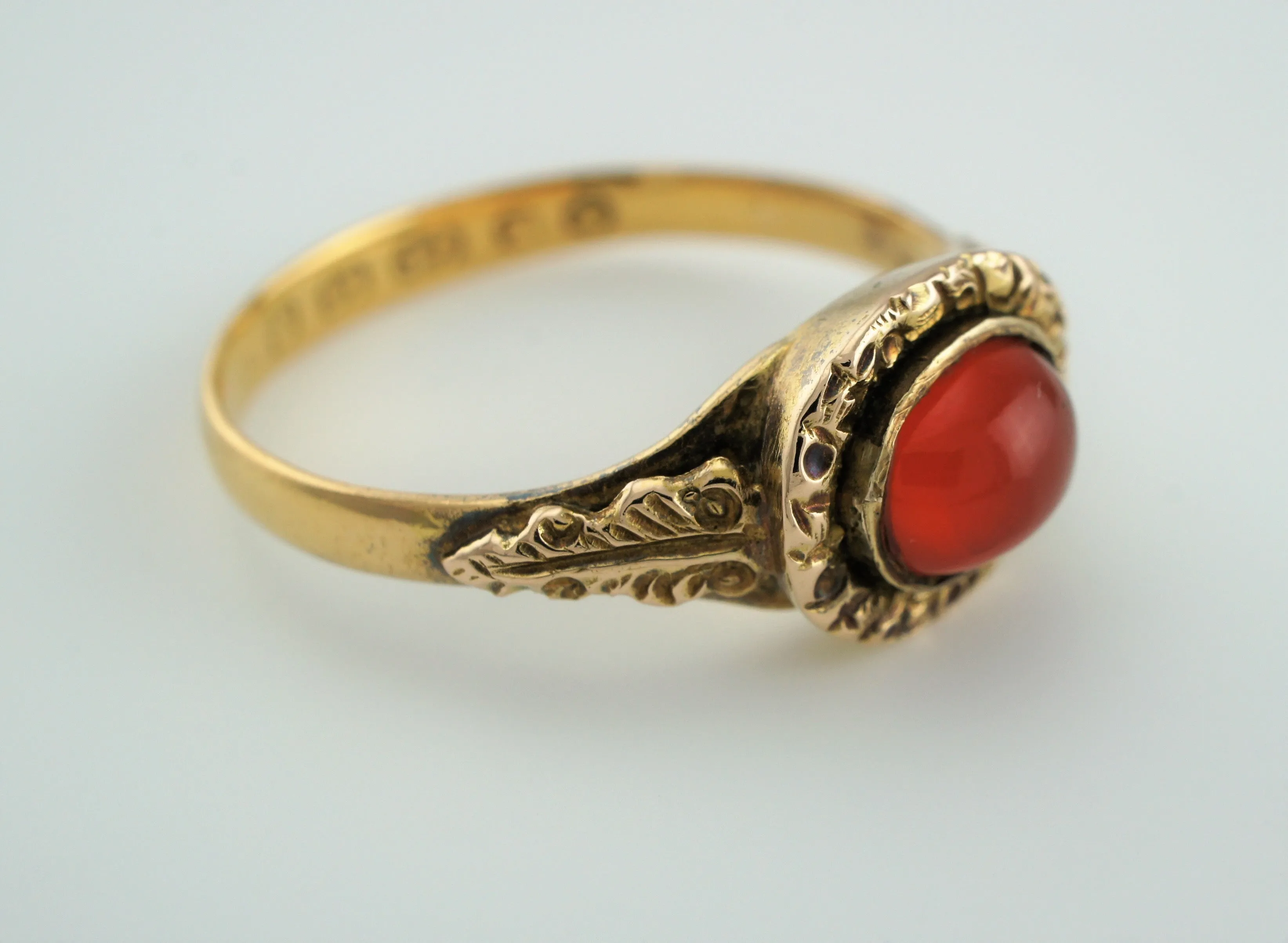 Fine Antique 22ct Yellow Gold & Carnelian Engraved Ring - 1862