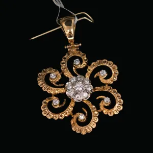 Flower Pendant 14K Yellow Gold With Diamond / 7.8gr