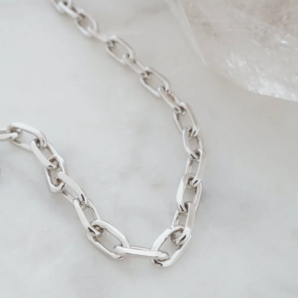 Greta Chain Necklace