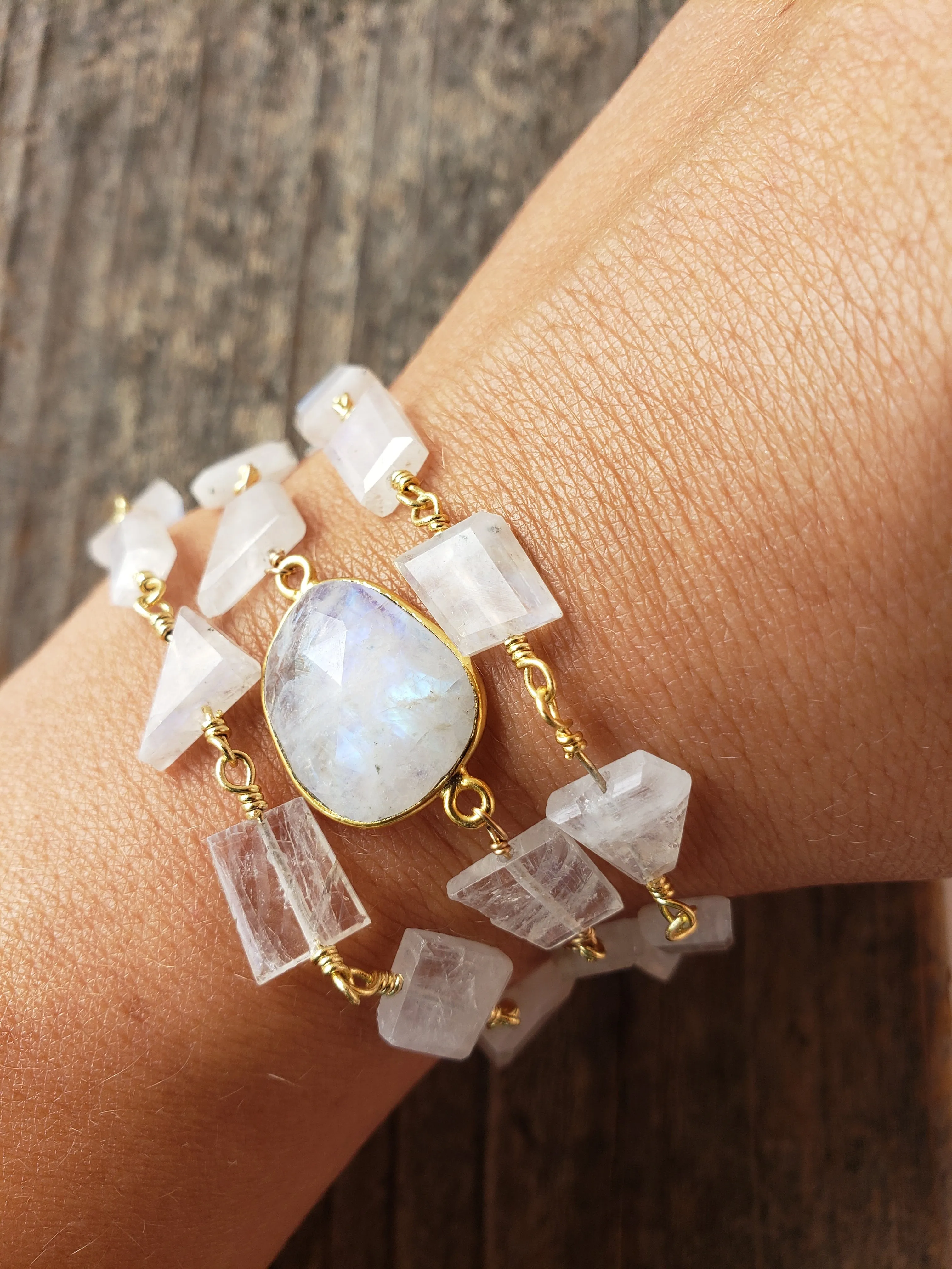 Hana Wrap Bracelet/Necklace in Moonstone - Chunky Stone