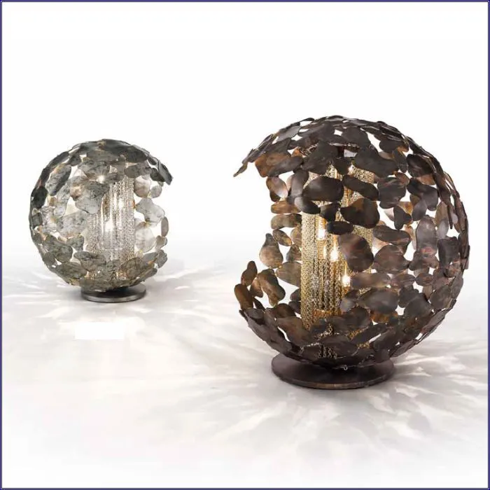 Italian steel globe table lamp in two colours