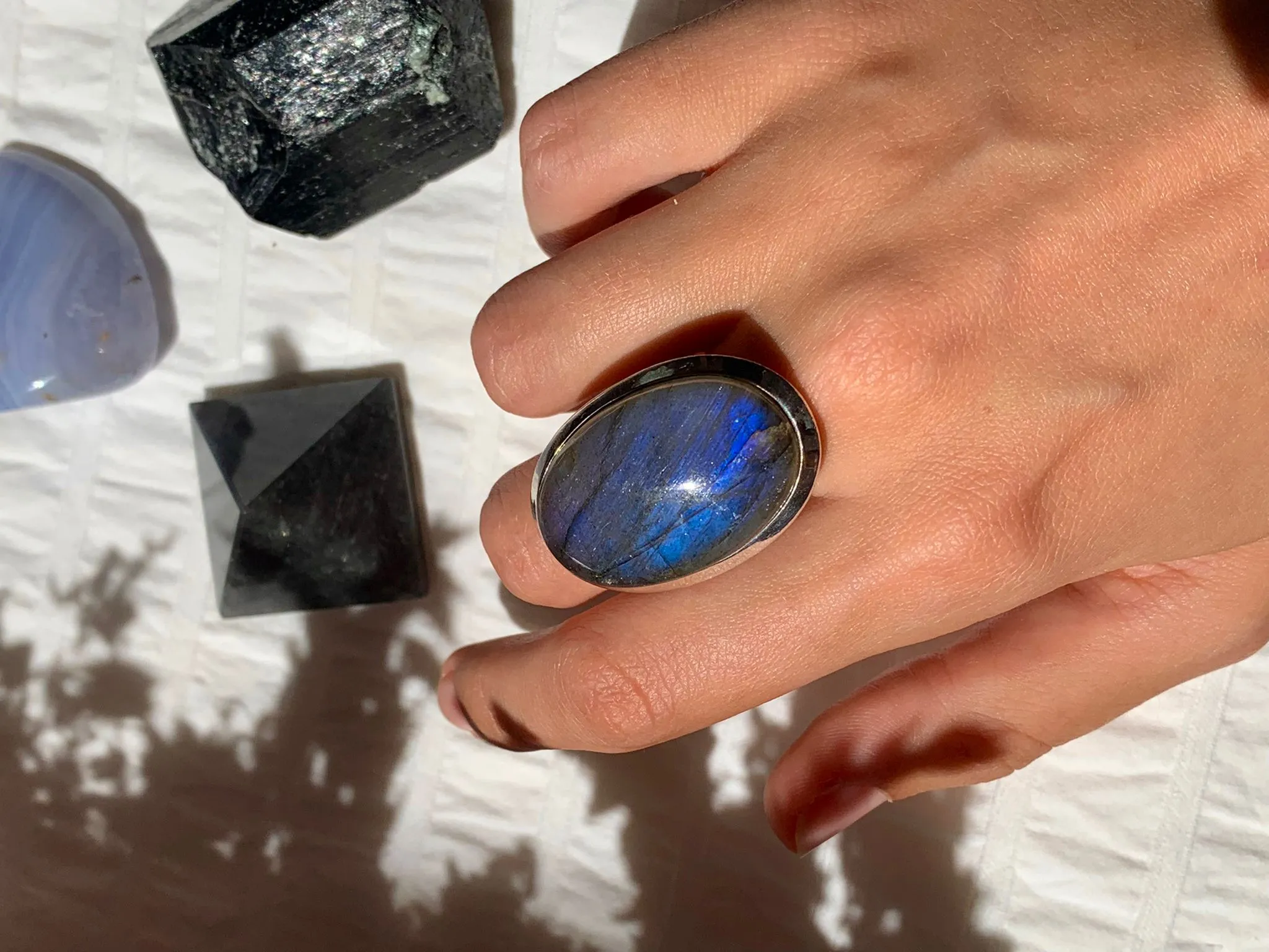 Labradorite Adjustable Naevia Ring - Large Oval