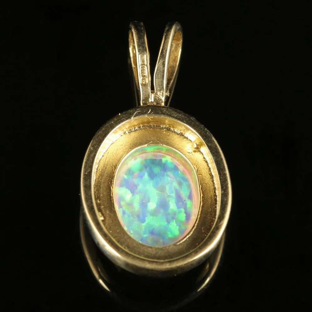 Opal Gold Pendant Beautiful Opal 9Ct Gold