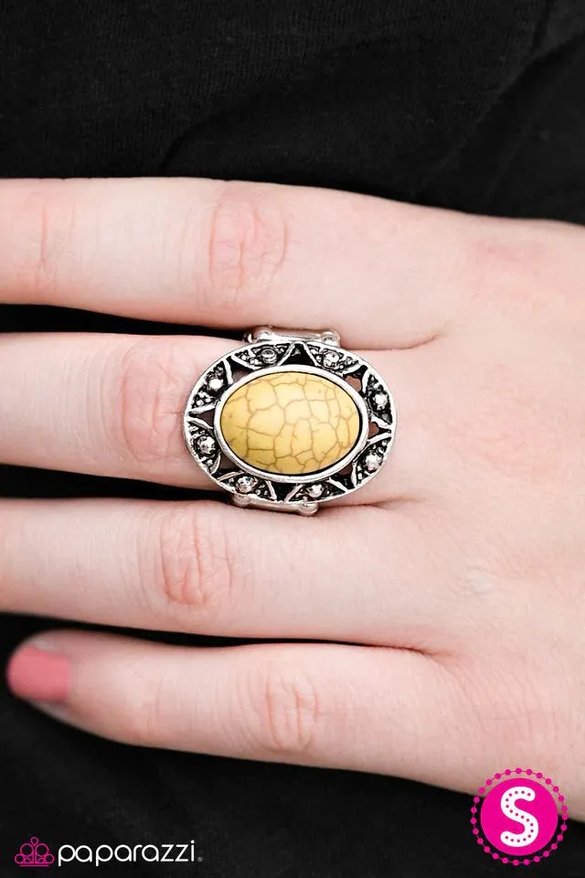 Paparazzi Ring ~ Sun Valley - Yellow