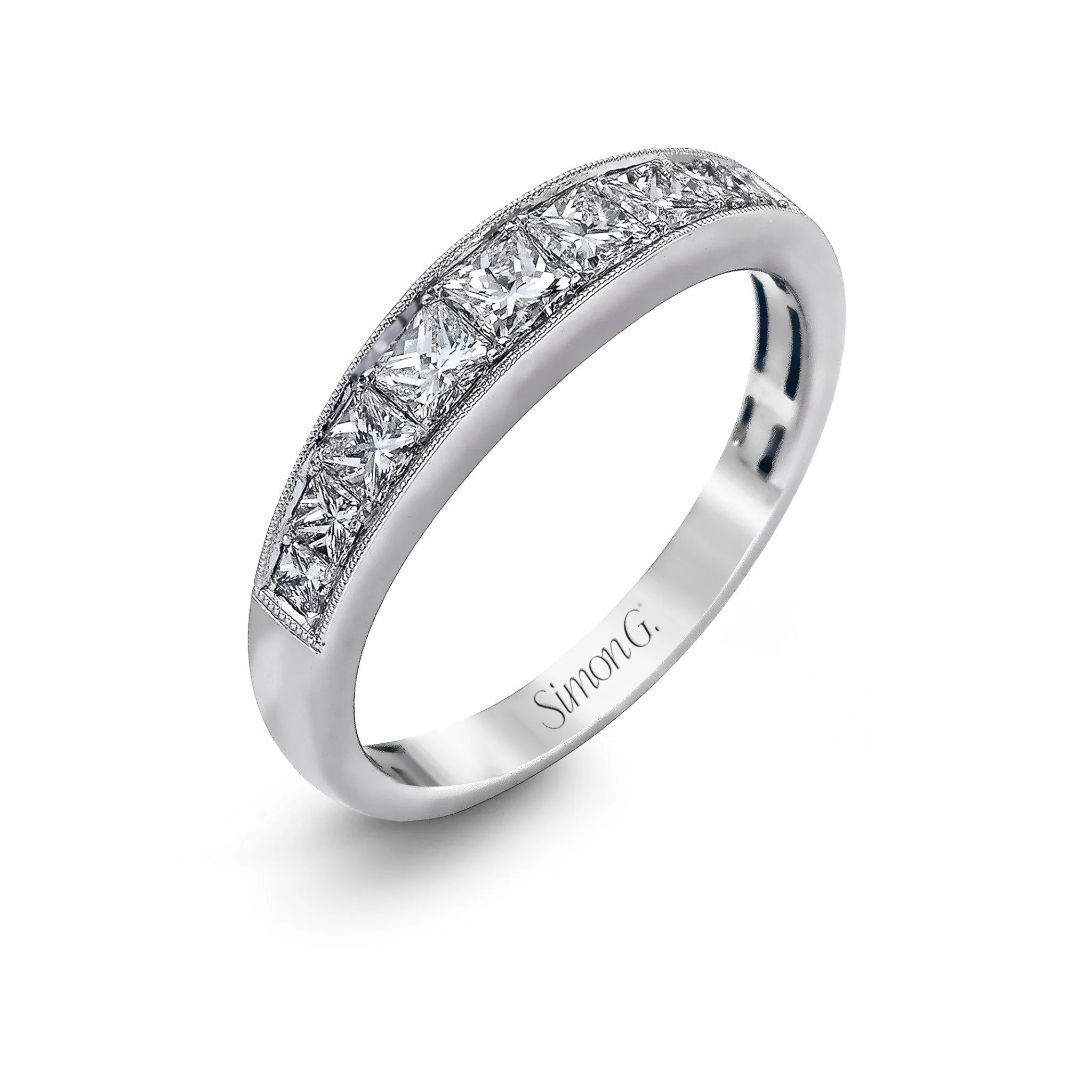 Simon-set Wedding Band in 18k Gold with Diamonds